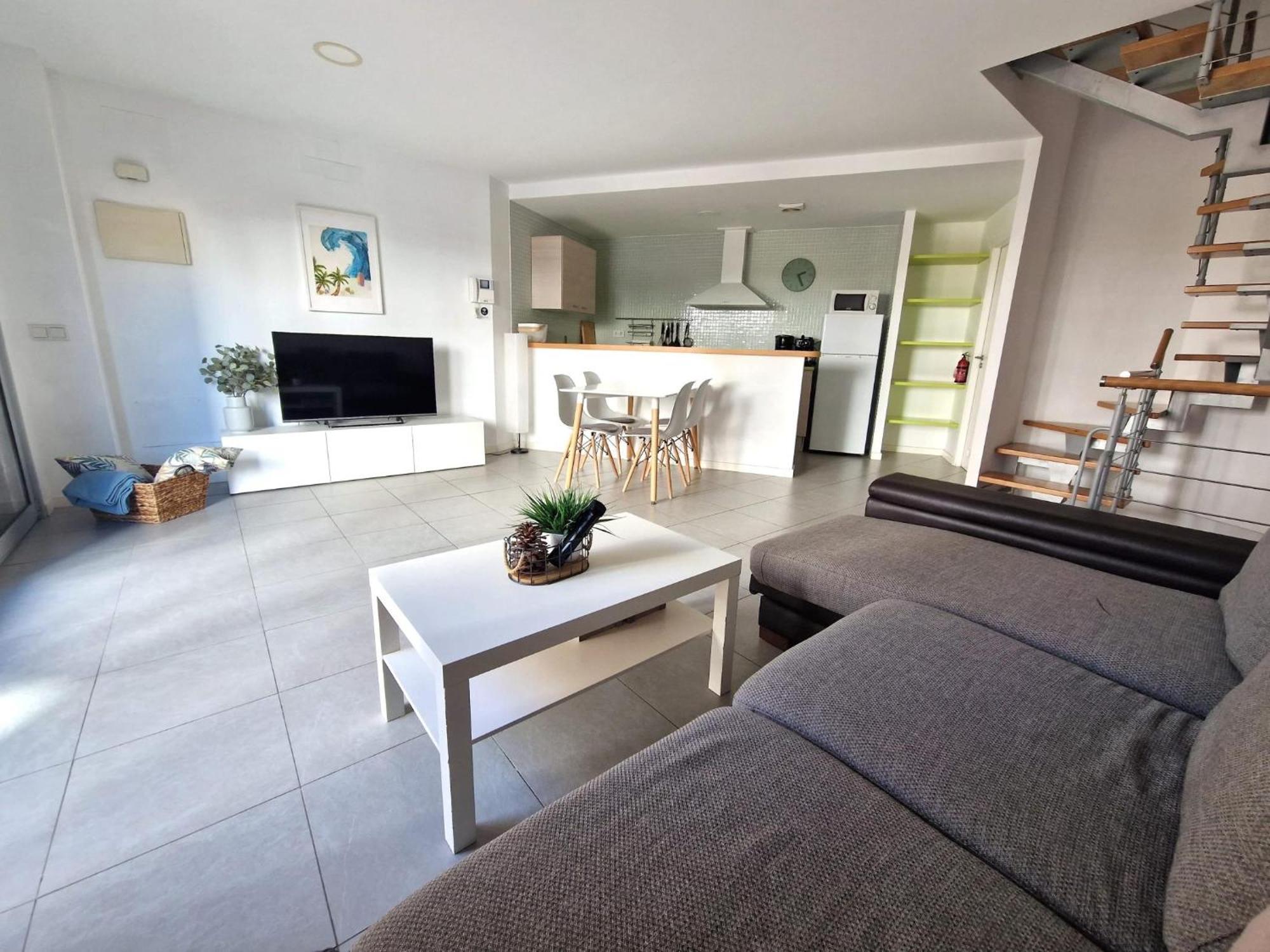 Sunny Duplex Los Martines El Medano  Phòng bức ảnh